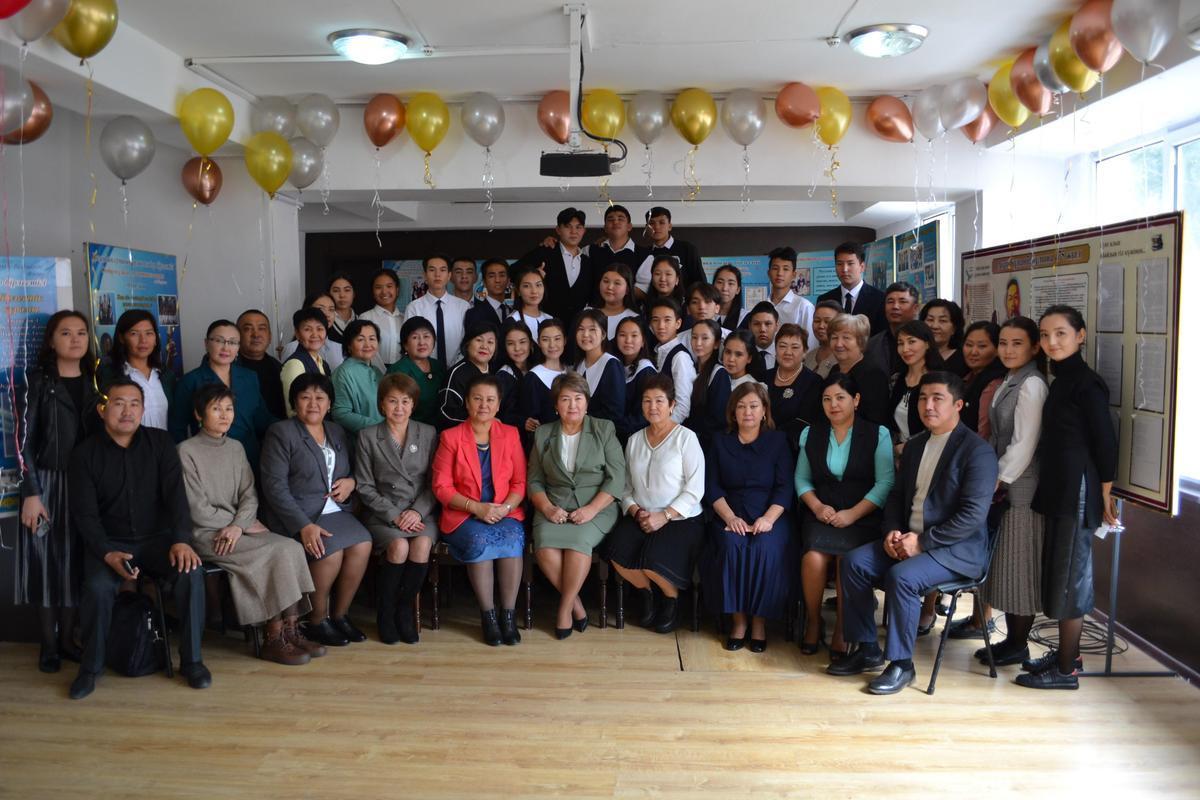 «ҰСТАЗДАР КҮНІ» МЕРЕКЕСІНЕ АРНАЛҒАН ІС-ШАРАЛАР ӨТТІ.