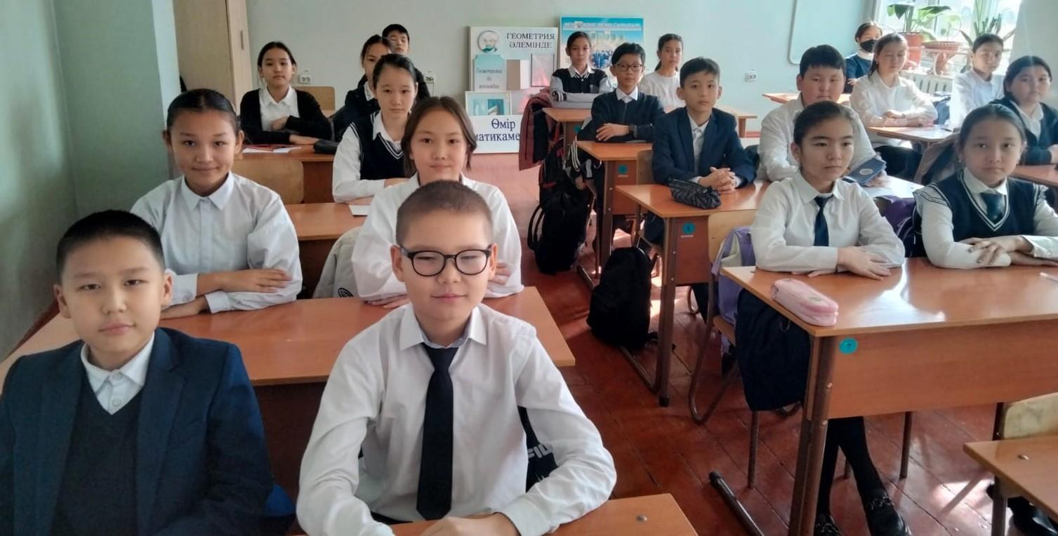 Республикалық олимпиаданың мектепішілік кезеңі өтті.