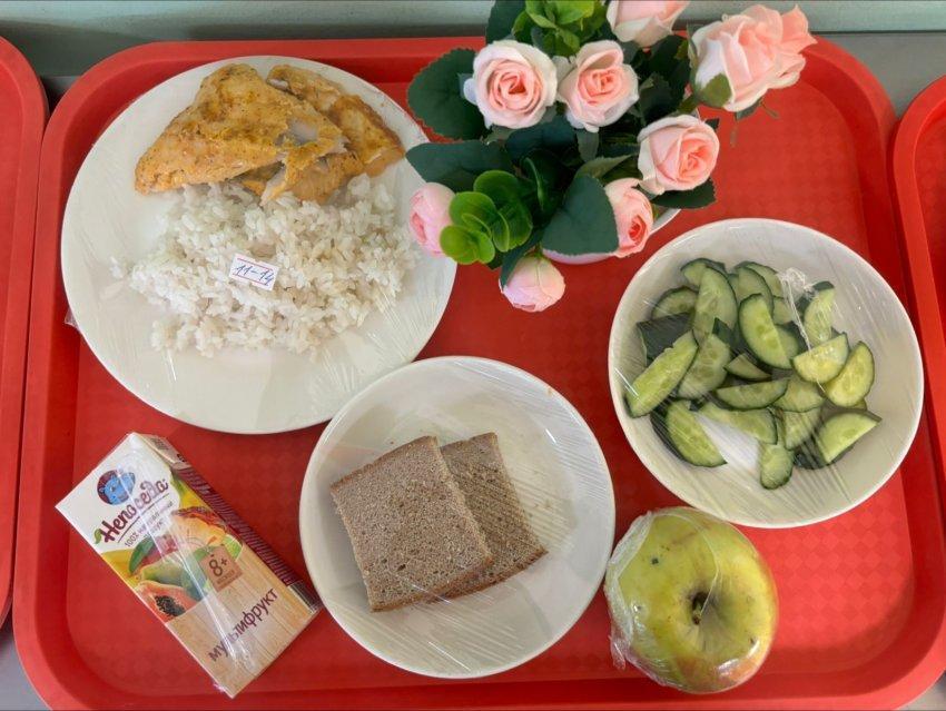 Оқушылардың ыстық тамақпен қамтамасыз етілуі 4 апта 4 күн