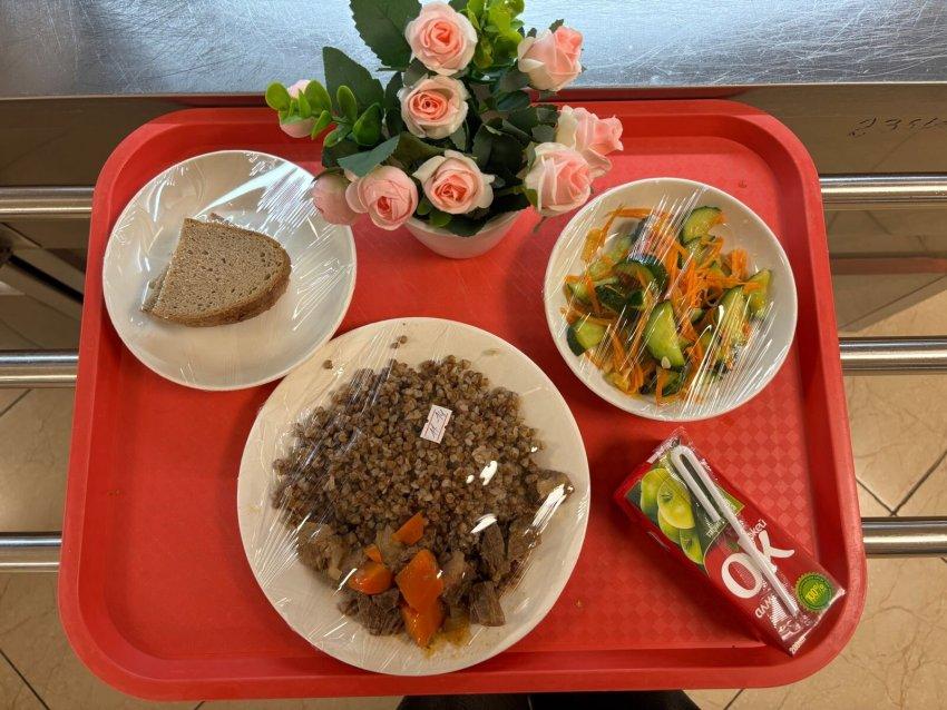 Оқушылардың ыстық тамақпен қамтамасыз етілуі 1 апта 5 күн