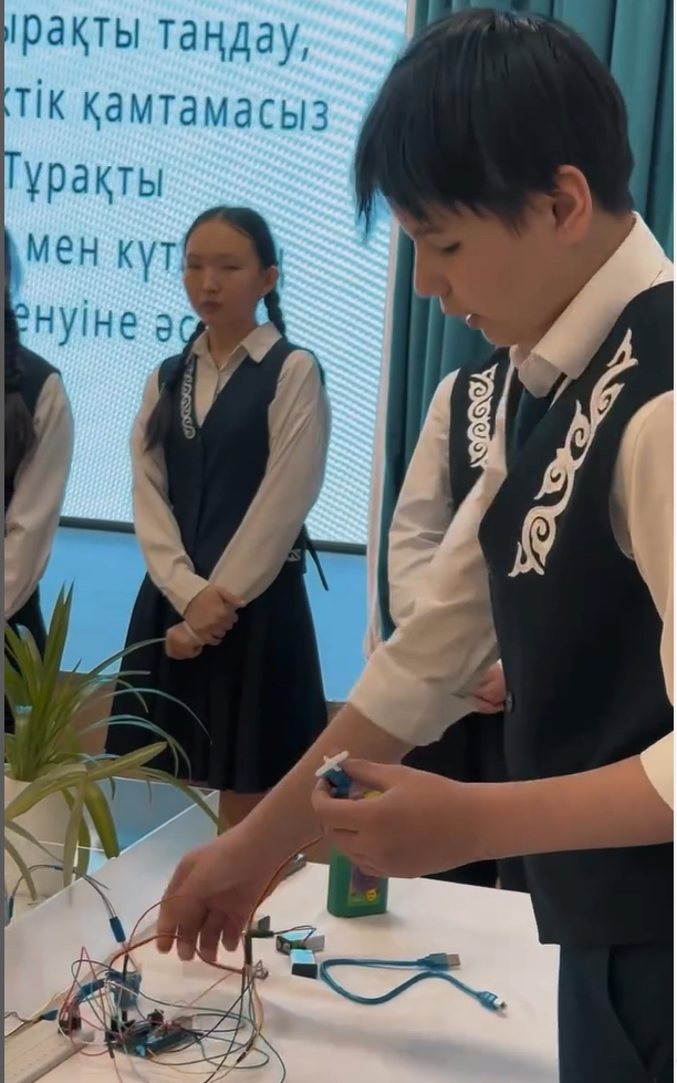 «Жаратылыстану-математикалық сауаттылықты арттырудың инновациялық тәсілі (STEM сабақтары)» тақырыбында аудандық семинар өтті