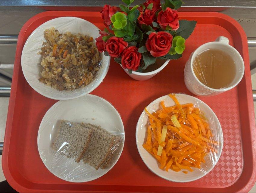 Оқушылардың ыстық тамақпен қамтамасыз етілуі 2 апта 3 күн