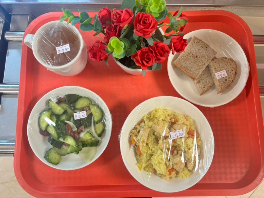 Оқушылардың ыстық тамақпен қамтамасыз етілуі 3 апта 5 күн